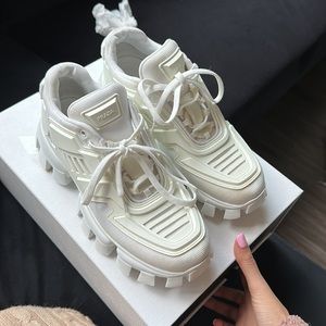 PRADA CLOUDBUST SNEAKER